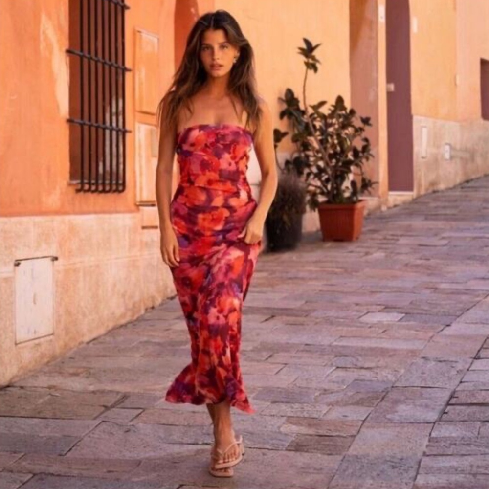 12th Tribe Avani Floral Strapless Maxi Dress - L
